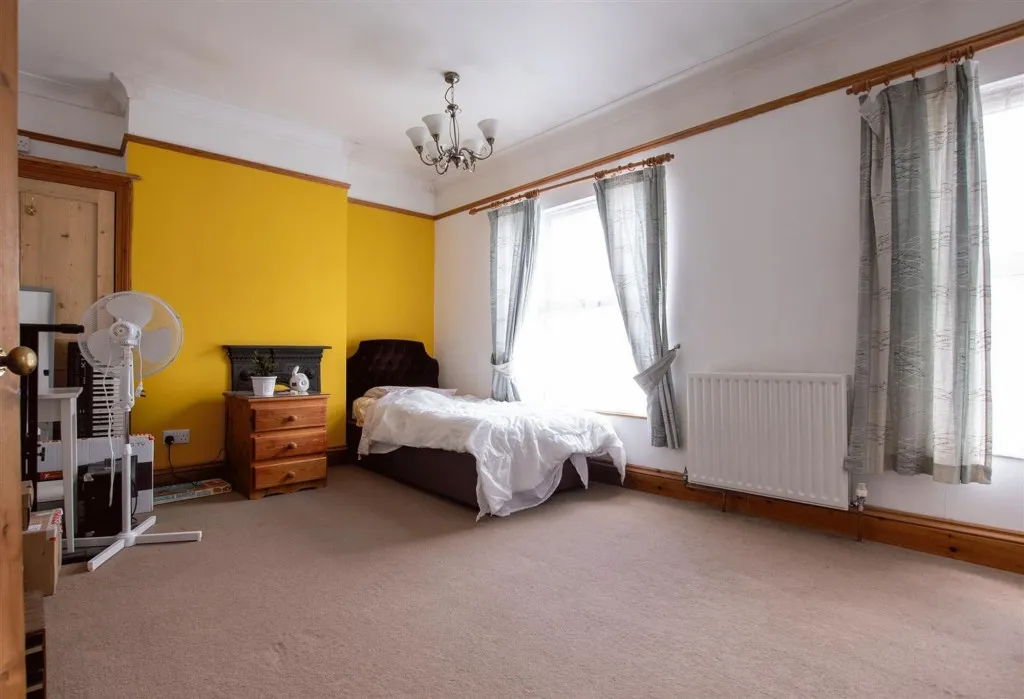 Chester Road, Wellingborough, NN8, photo 5