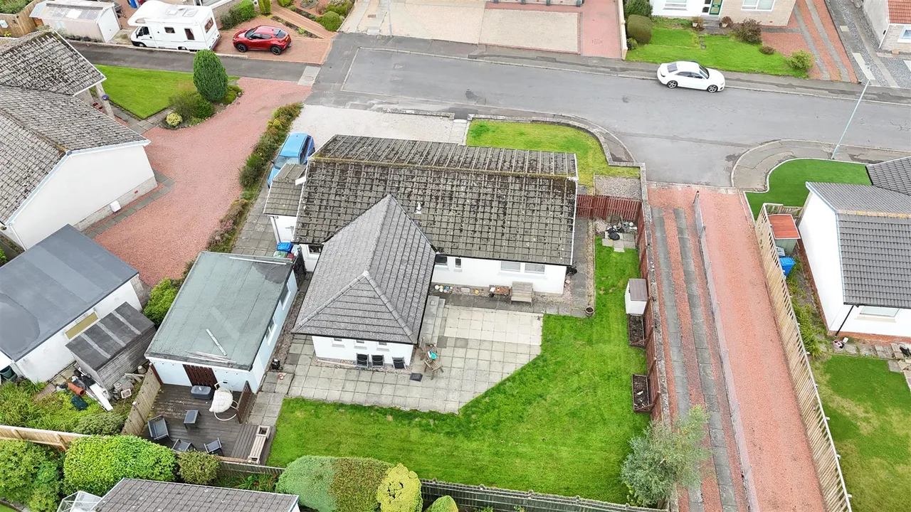 Merrick Gardens, Quarter, Hamilton, ML3 7XS, photo 28