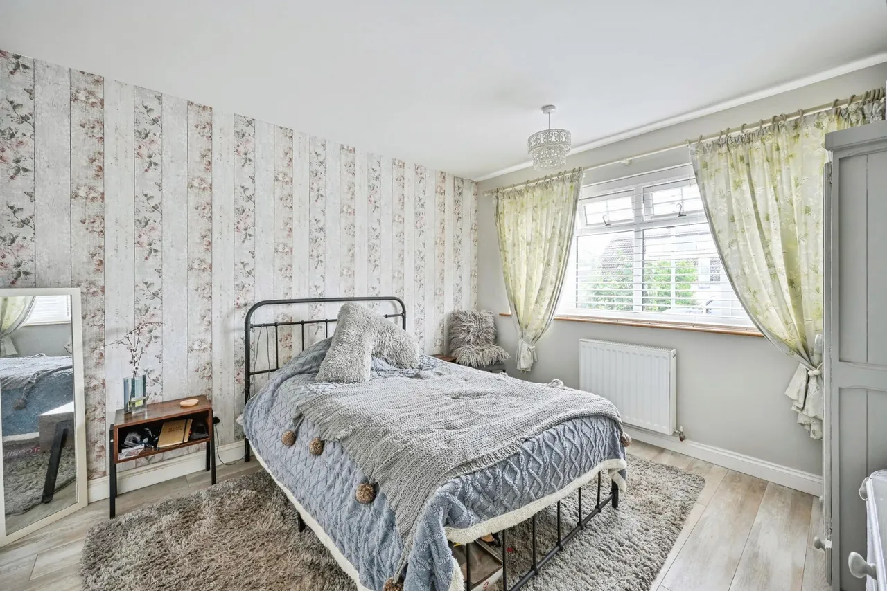 Greenfields, Hixon, ST18, photo 12
