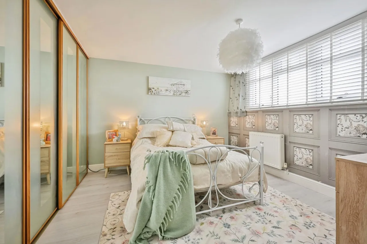 Greenfields, Hixon, ST18, photo 14