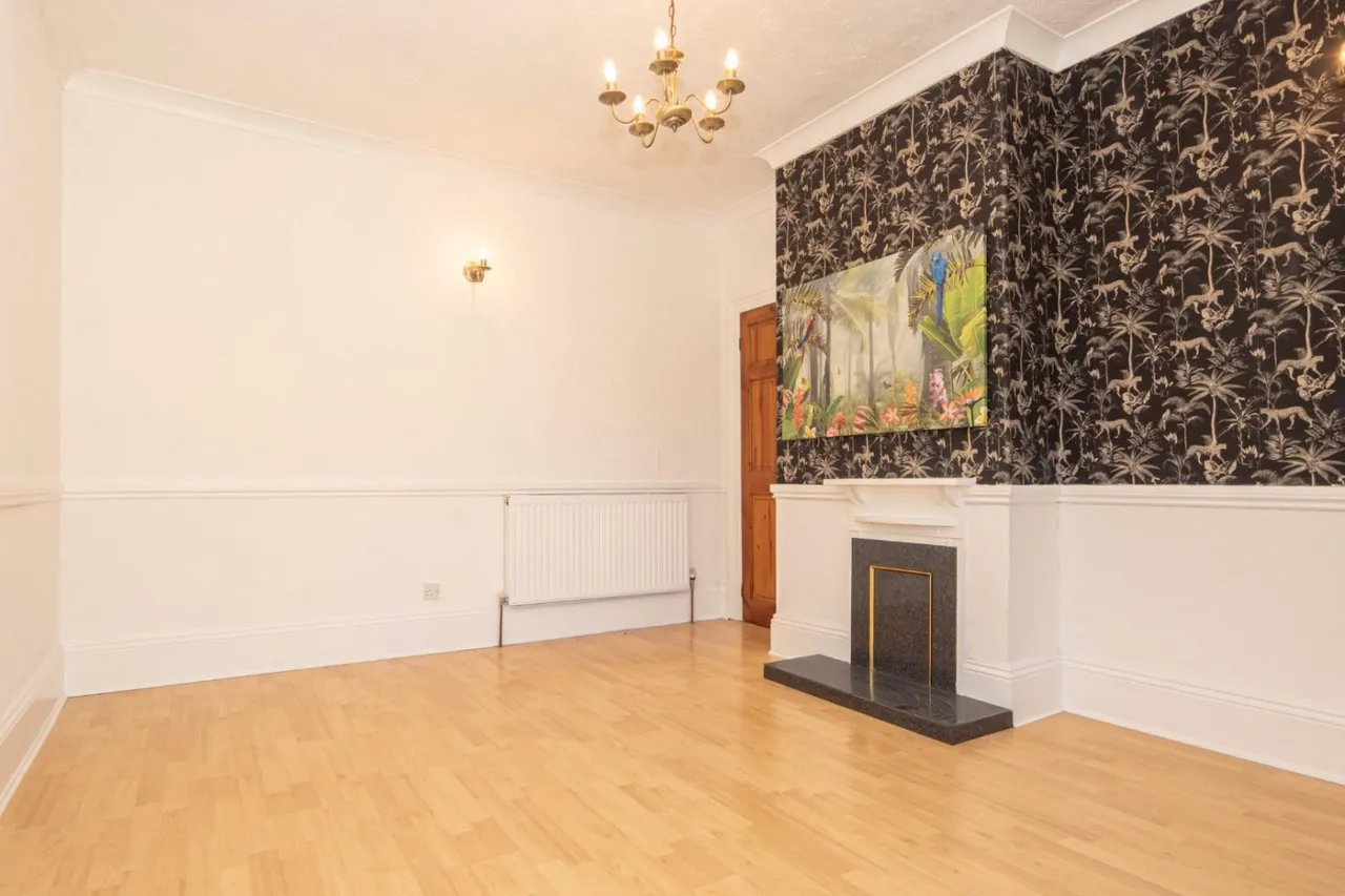 Chapeltown, Pudsey, LS28, photo 5