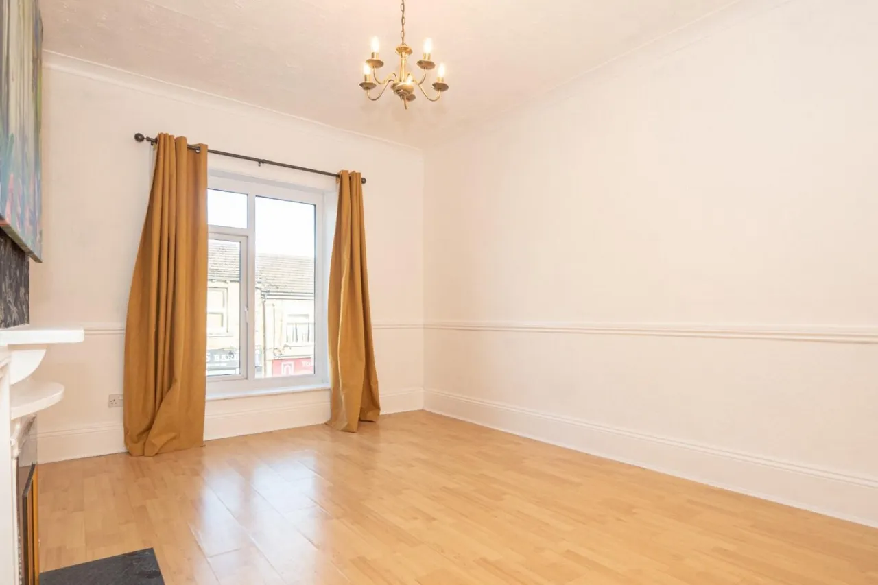 Chapeltown, Pudsey, LS28, photo 6