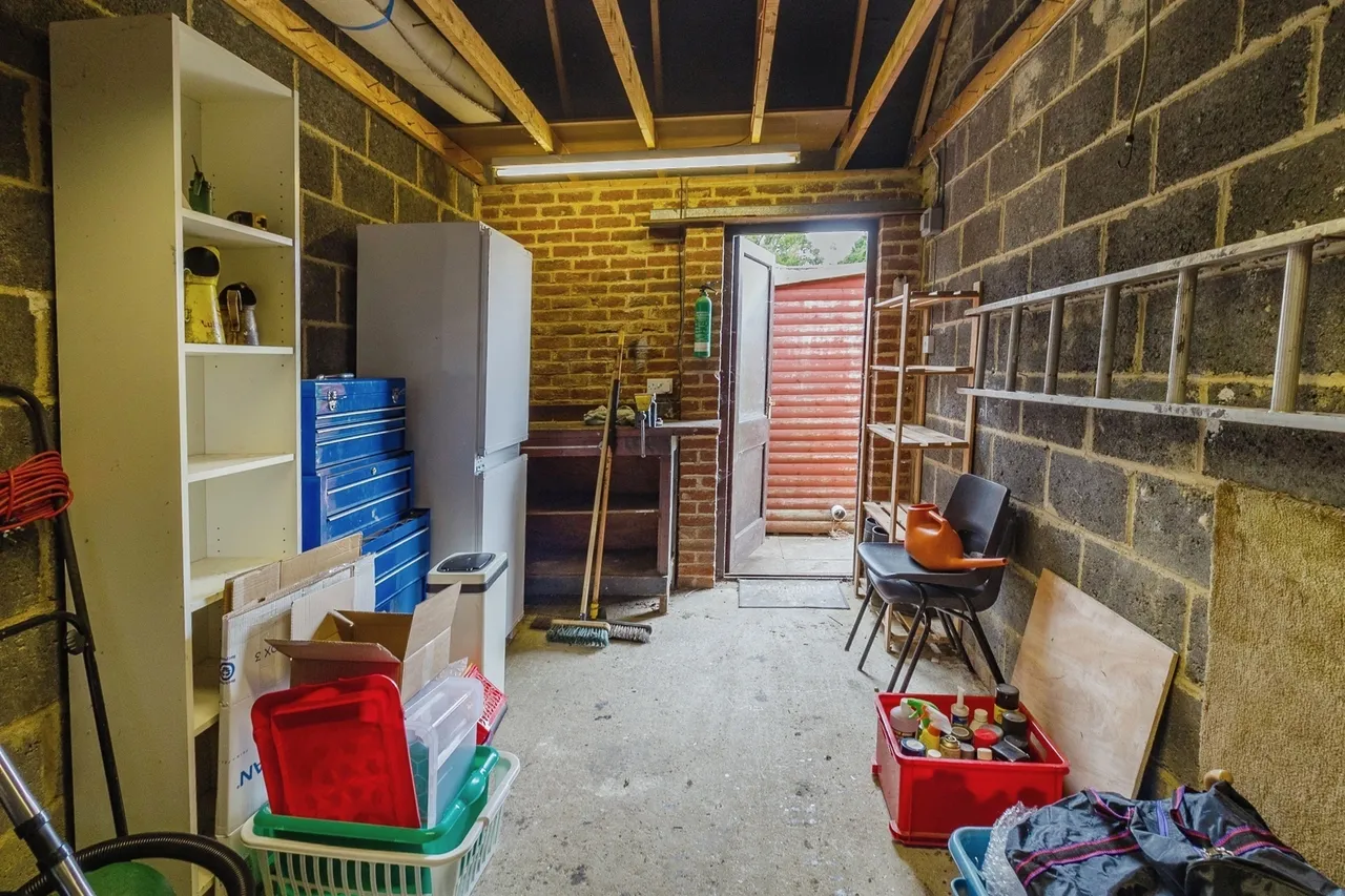 Orchard Way, Stoke Goldington, MK16, photo 13