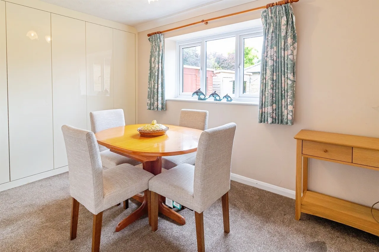 Orchard Way, Stoke Goldington, MK16, photo 4