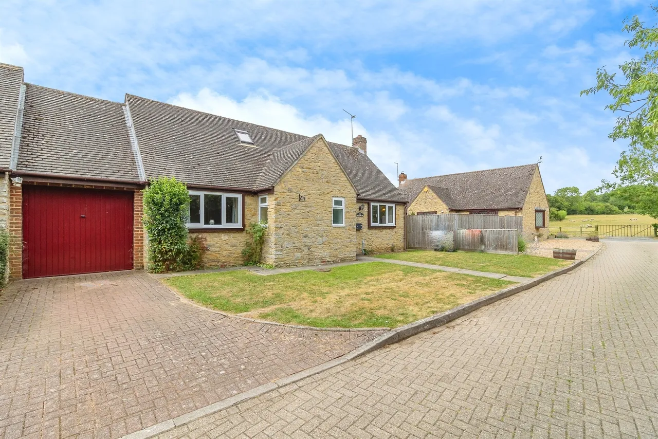 Orchard Way, Stoke Goldington, MK16, photo 14