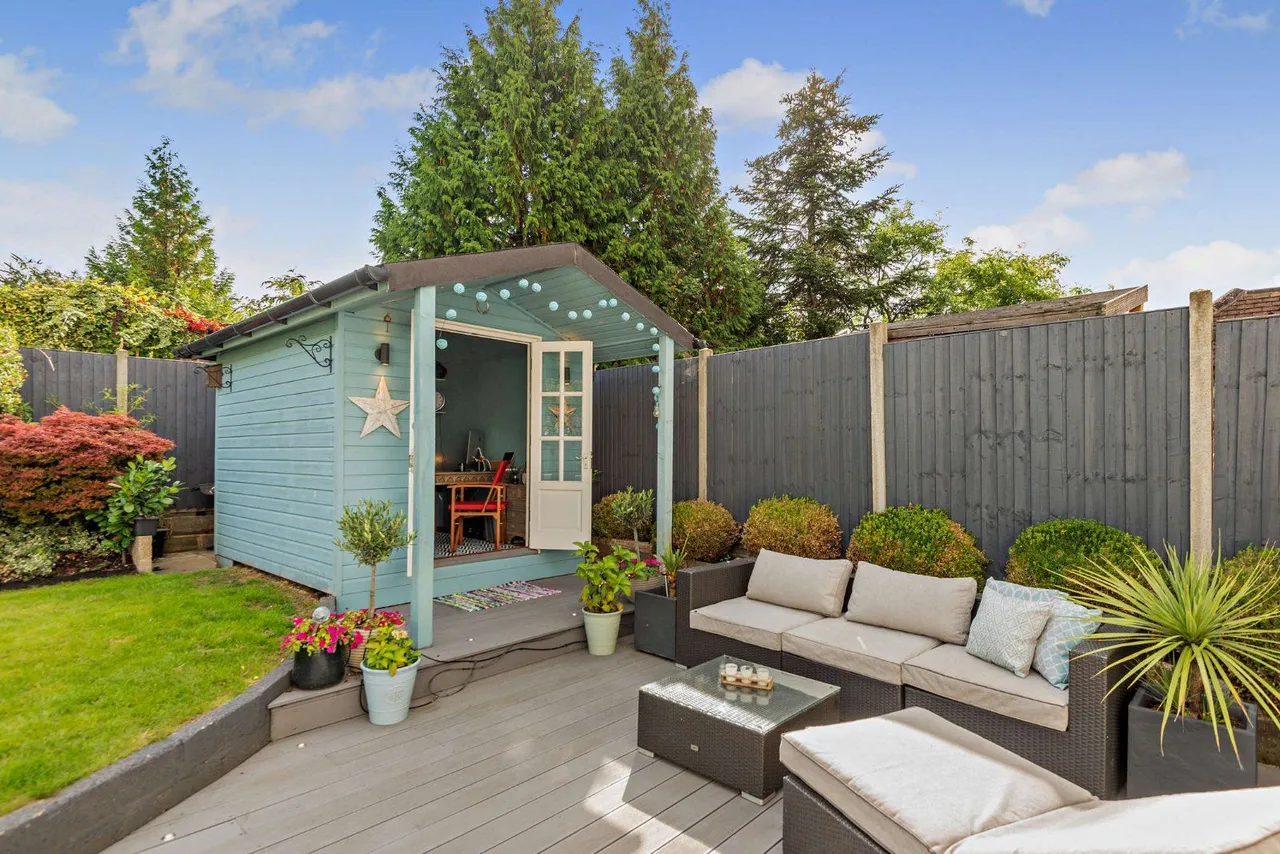 Warfield Street, Warfield, RG42, photo 17