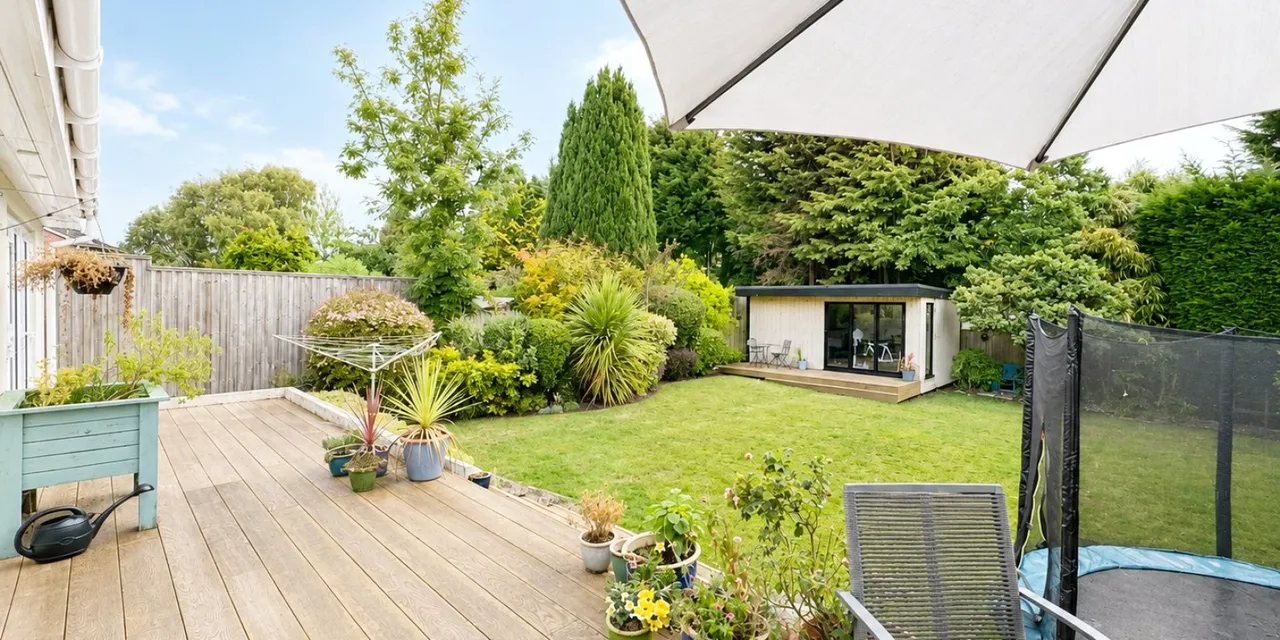 Barnston Road, Heswall, CH60, photo 4