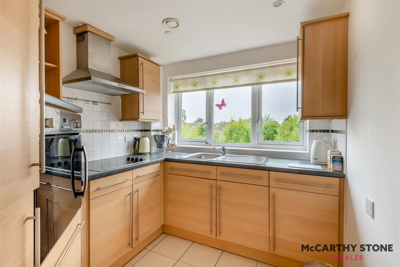Legions Way, Bishop's Stortford, CM23, photo 9