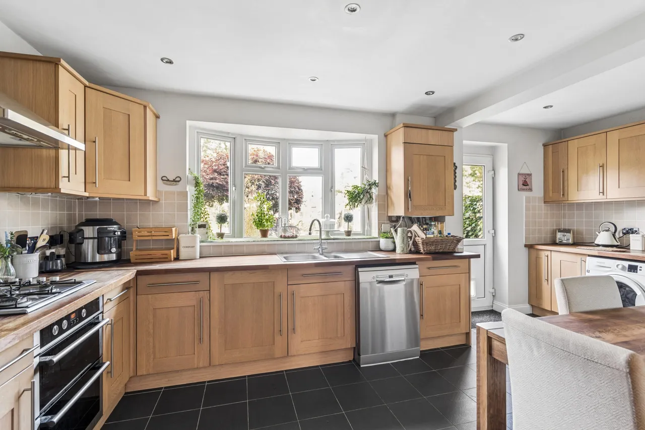 Coates Way, Watford, WD25, photo 4