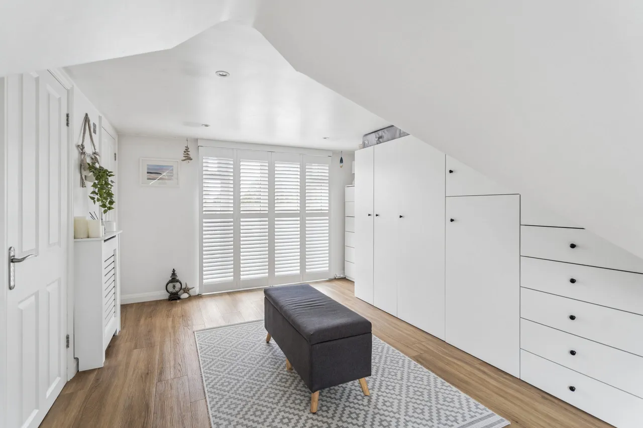 Coates Way, Watford, WD25, photo 7