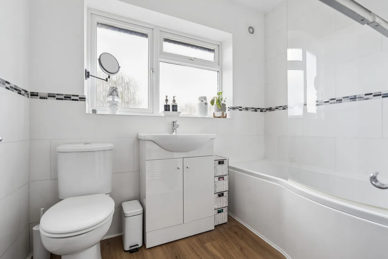 Coates Way, Watford, WD25, photo 14