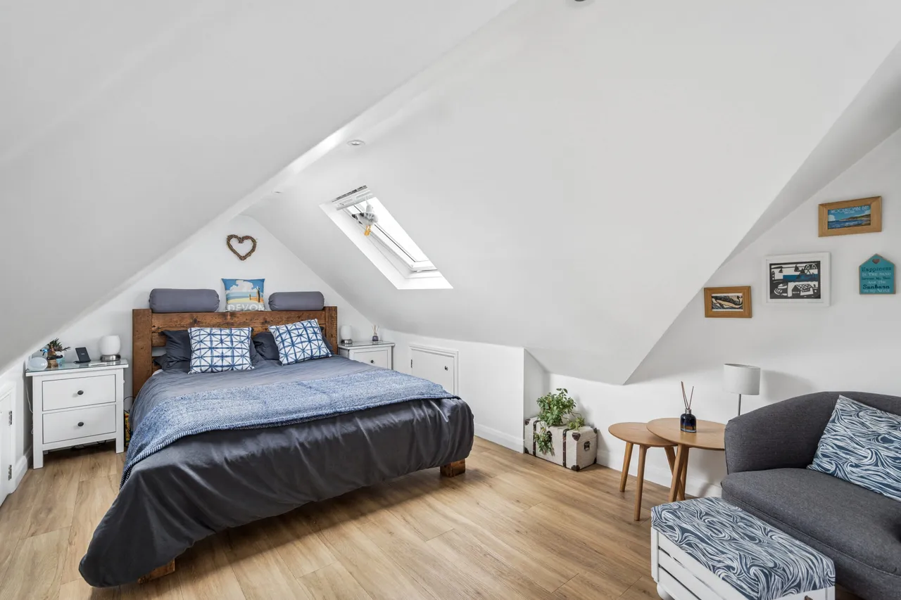 Coates Way, Watford, WD25, photo 9