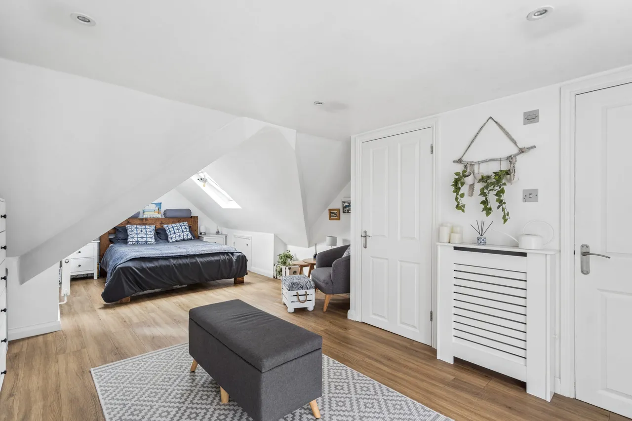 Coates Way, Watford, WD25, photo 8