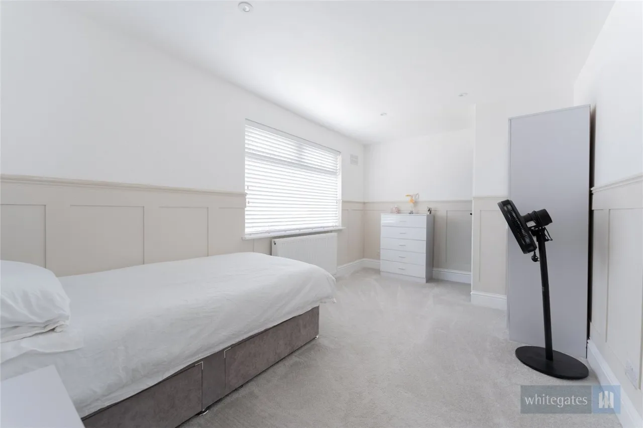 Middle Way, Liverpool, L11, photo 16