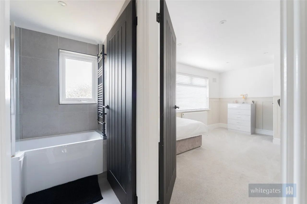 Middle Way, Liverpool, L11, photo 19