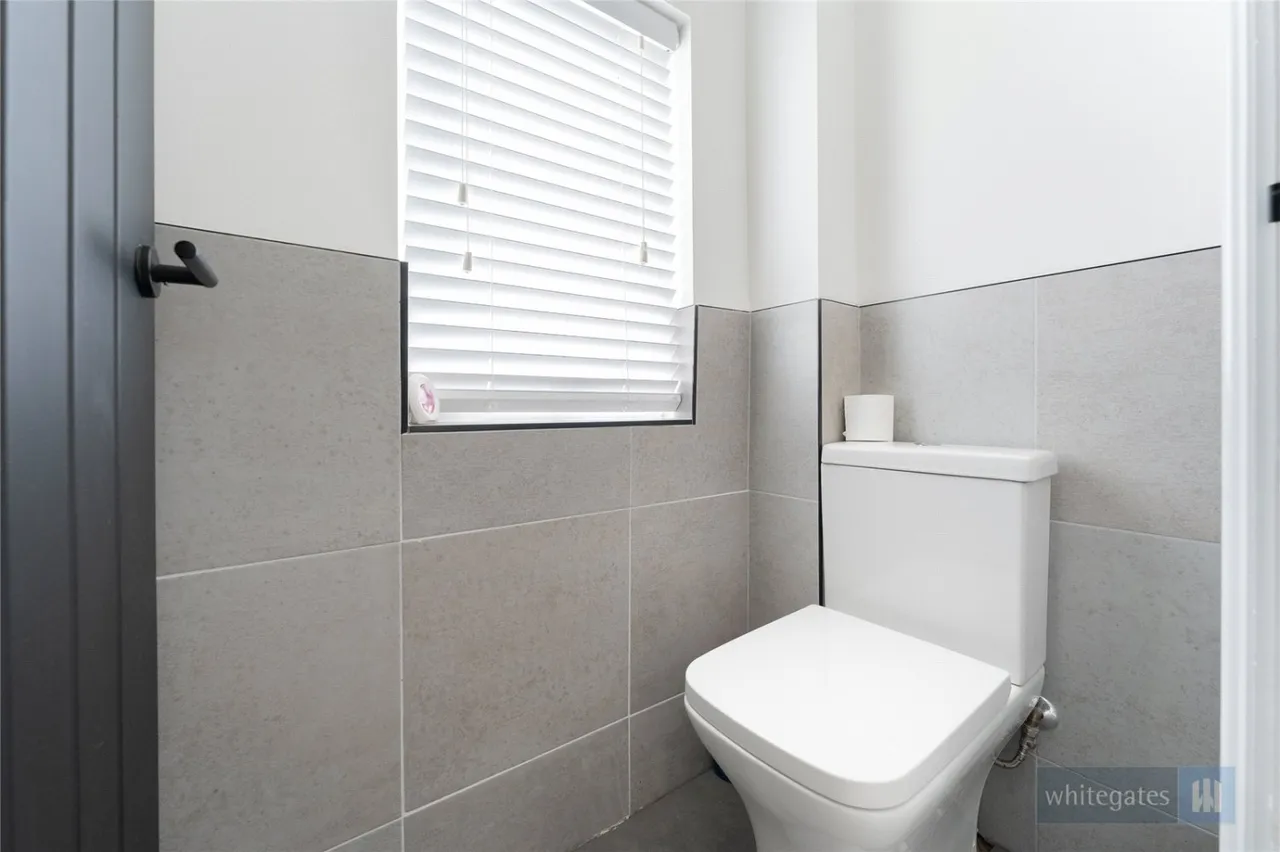 Middle Way, Liverpool, L11, photo 18