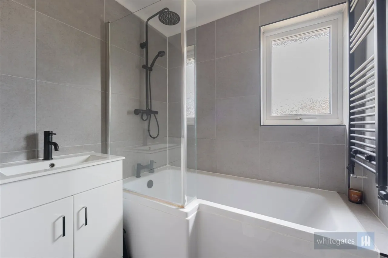 Middle Way, Liverpool, L11, photo 20