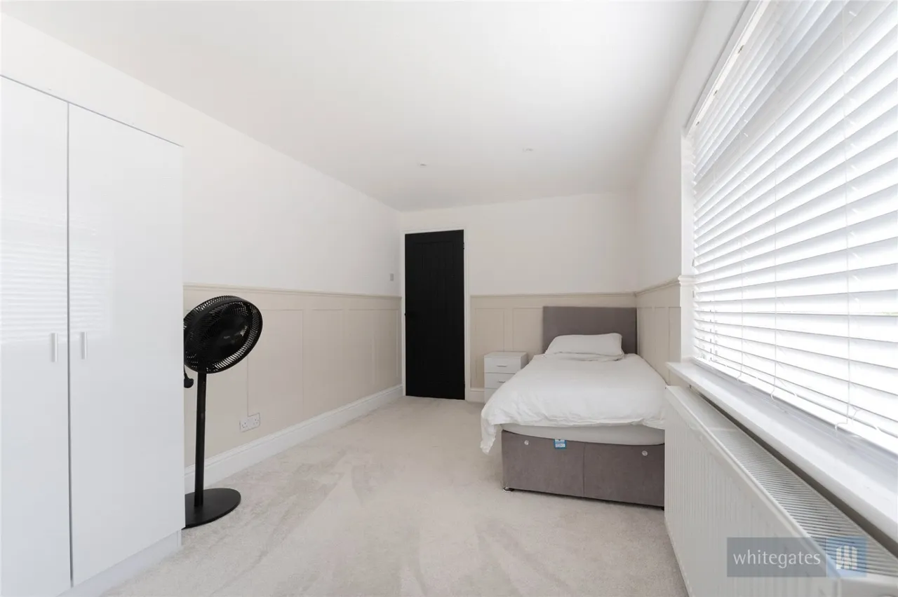 Middle Way, Liverpool, L11, photo 15
