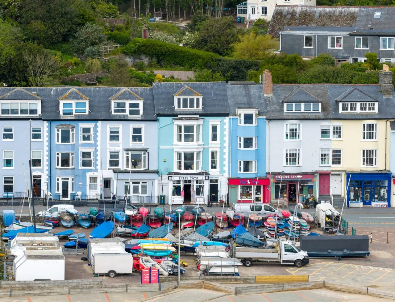5 bed house for sale, Glandovey Terrace, Aberdovey, LL35
