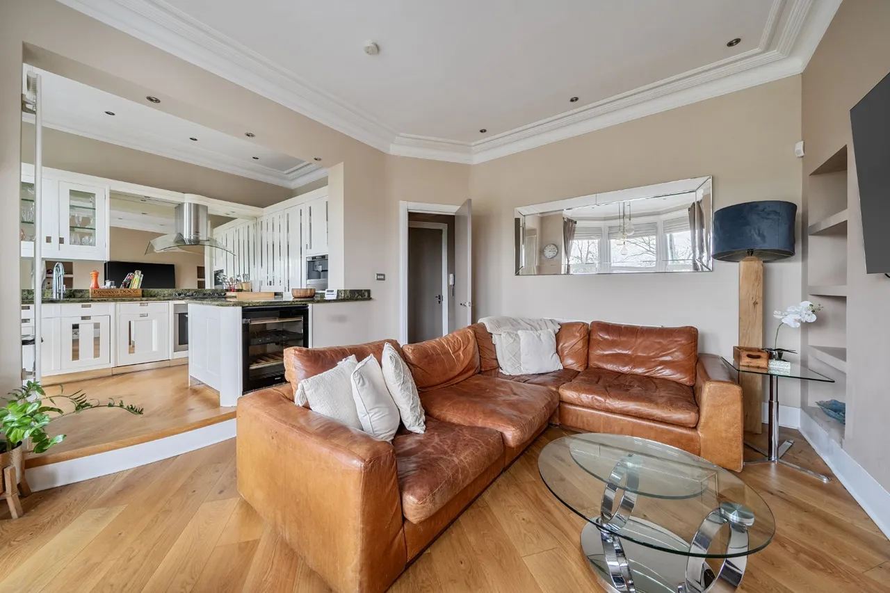 York Place, Harrogate, HG1, photo 5