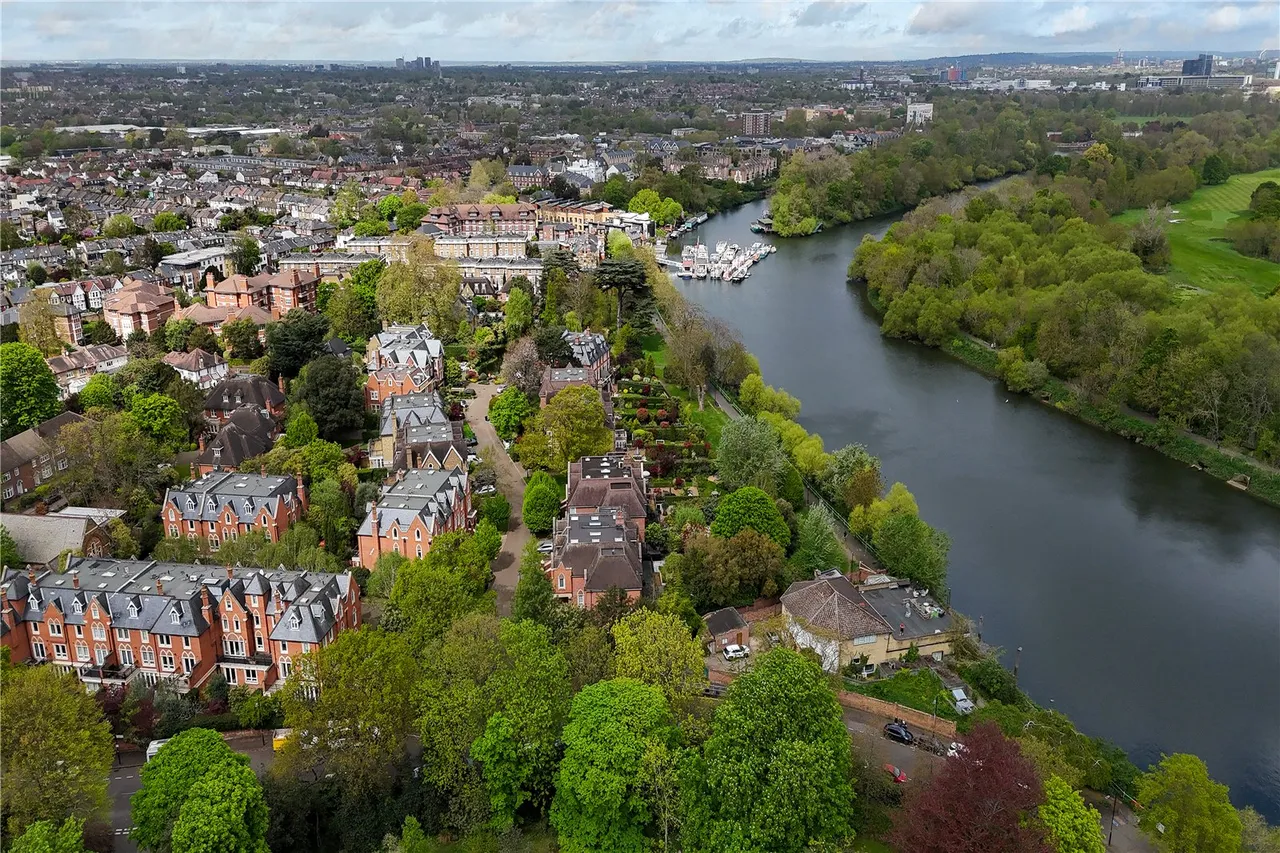 Martineau Drive, Twickenham, TW1, photo 20