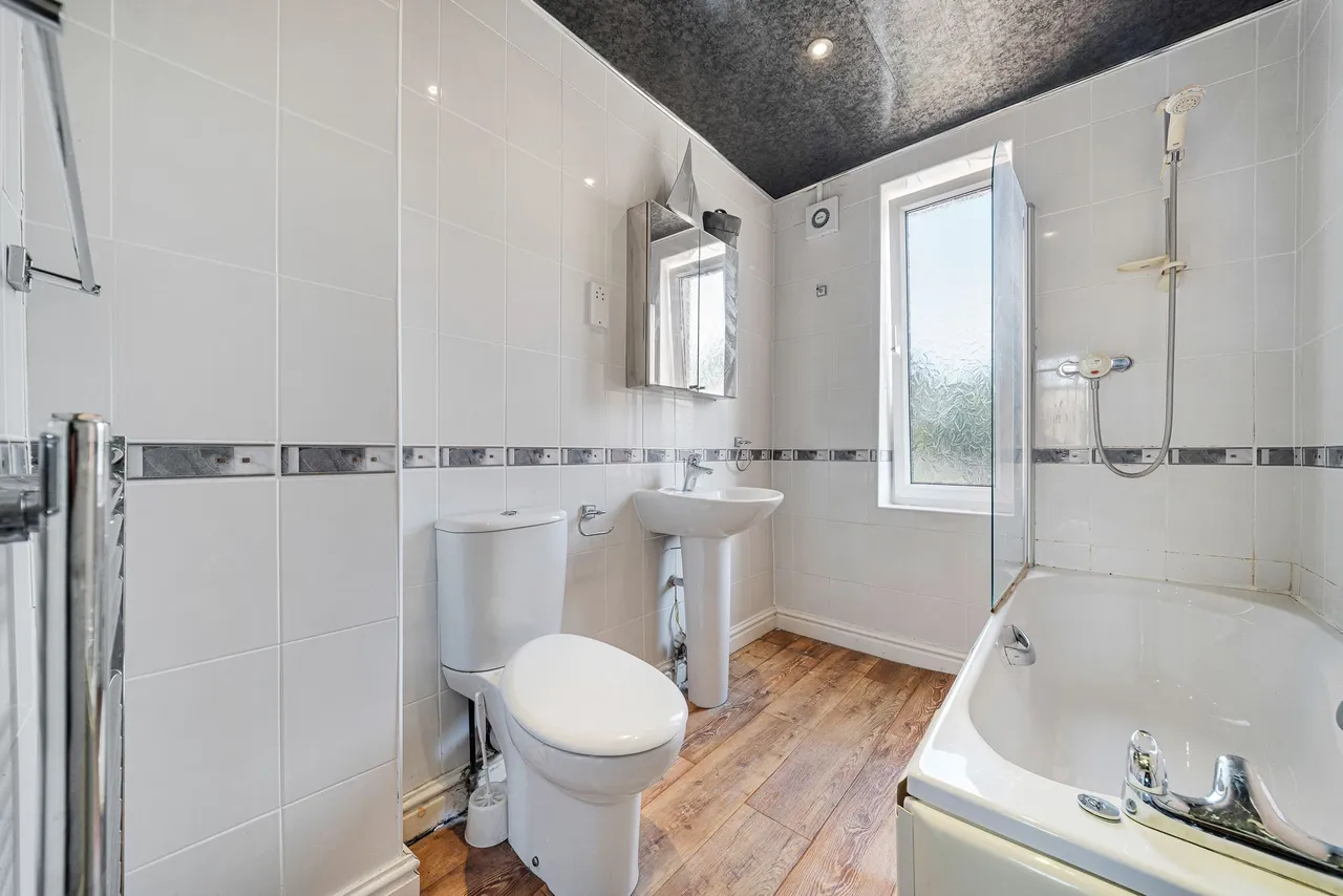 Highfield Road, Widnes, Widnes, WA8 7DT, photo 19