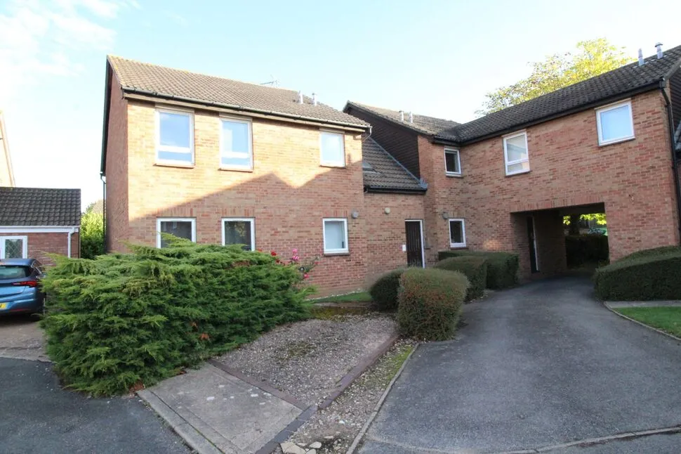 Framlingham Grove, Kenilworth, CV8, photo 8