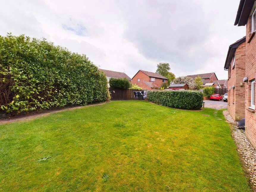 Framlingham Grove, Kenilworth, CV8, photo 5