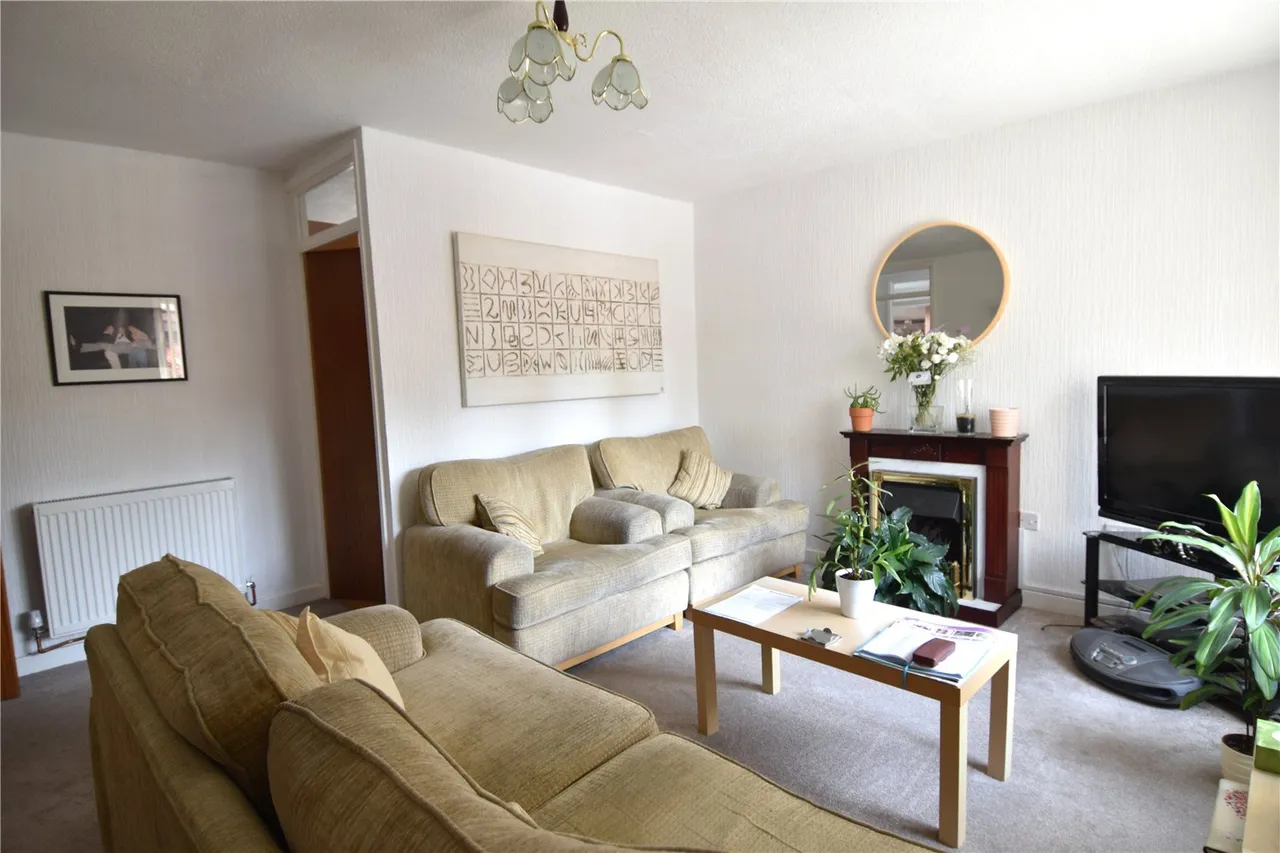 Heriotts Court, Droitwich, Worcestershire, WR9 8HJ, photo 2