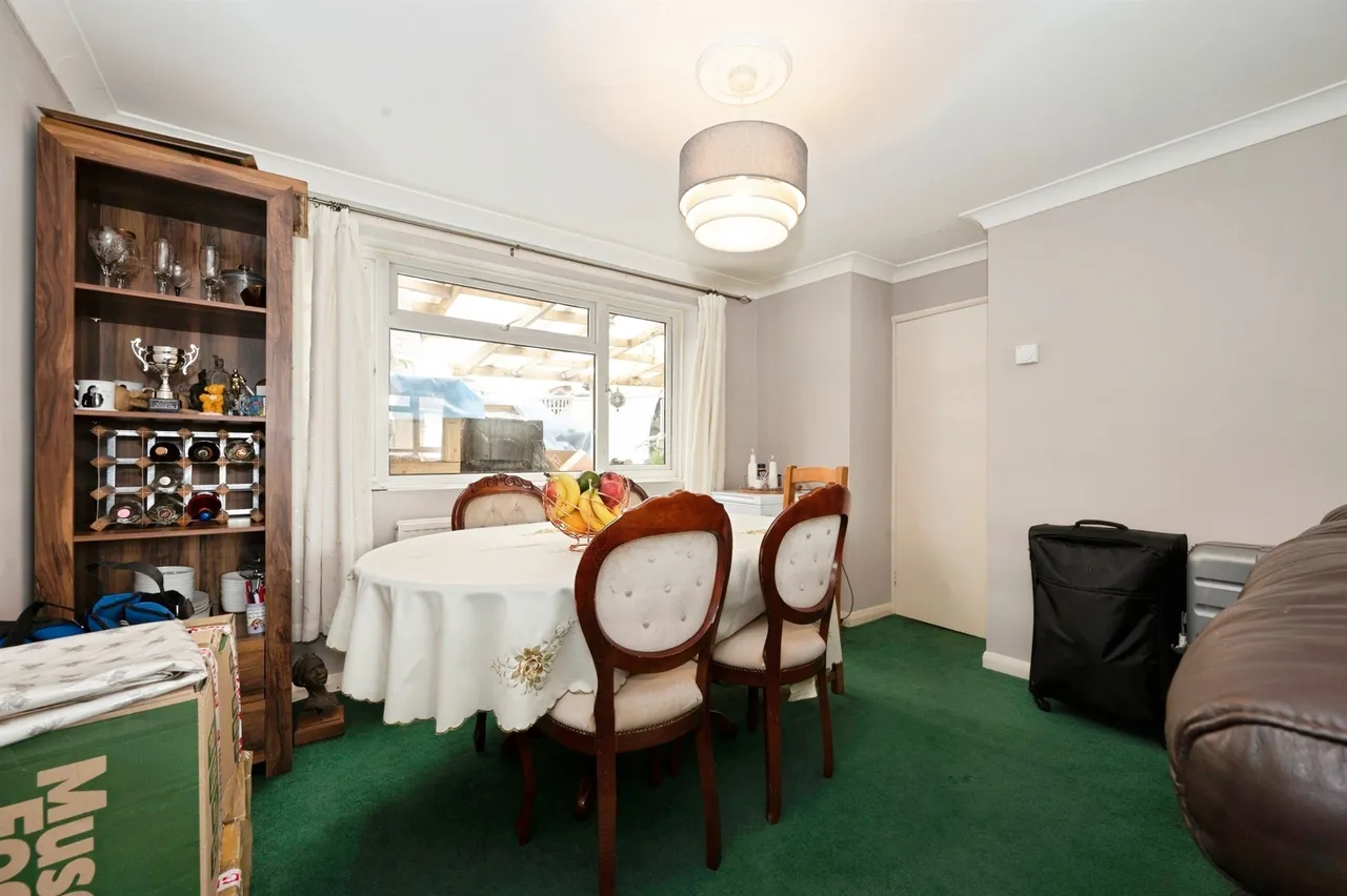 Mann Close, Whitchurch, RG28, photo 4