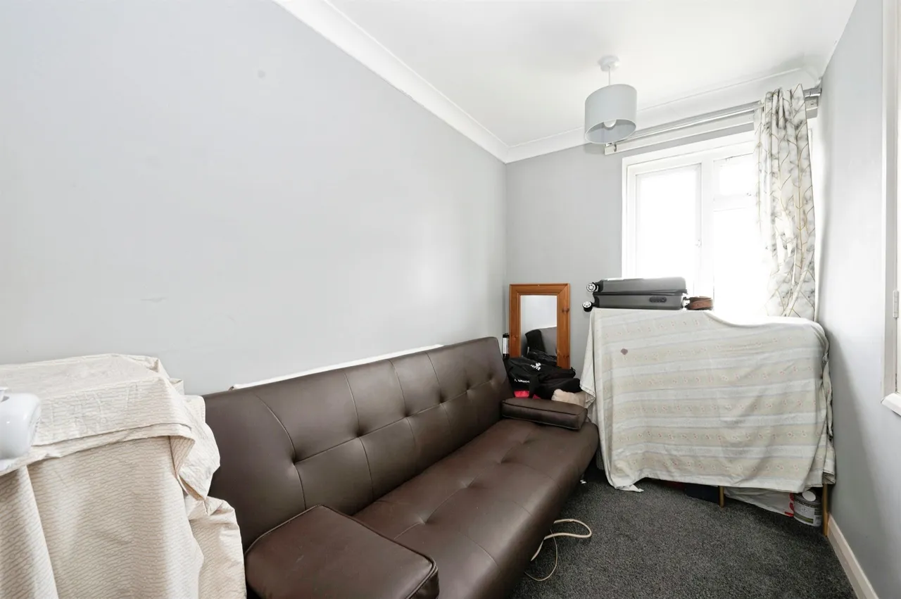 Mann Close, Whitchurch, RG28, photo 13