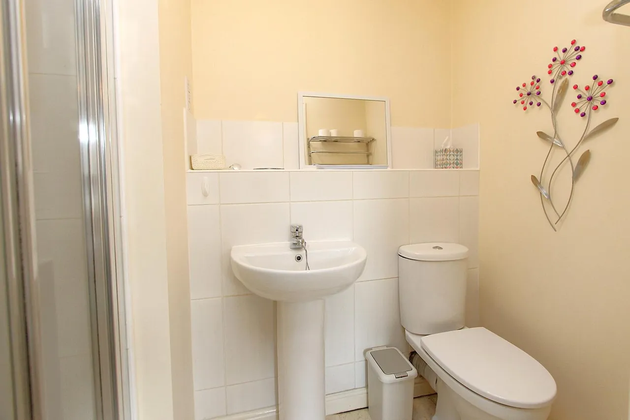 Trefoil Gardens, Amblecote, Stourbridge, photo 10