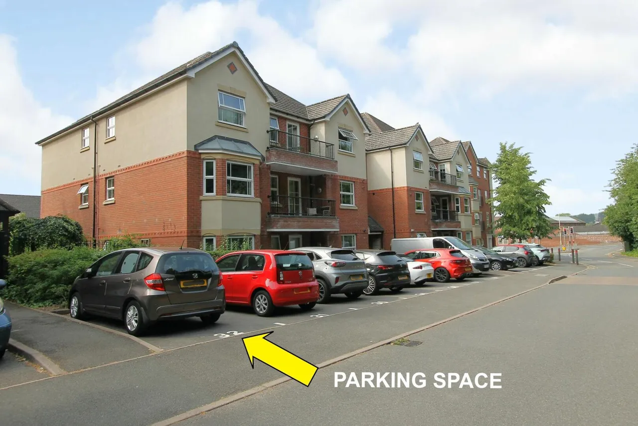 Trefoil Gardens, Amblecote, Stourbridge, photo 11