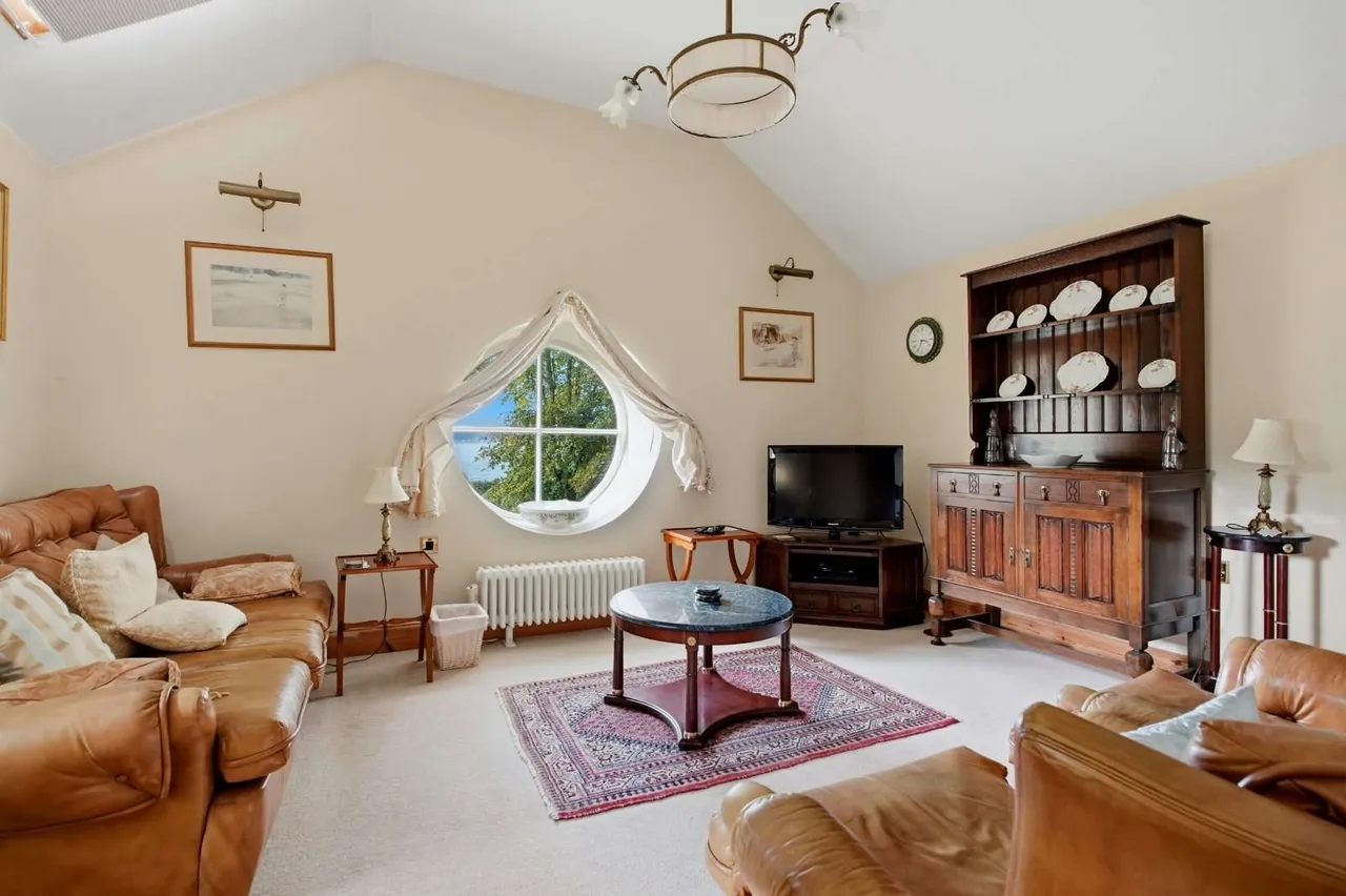 Shore Road, Cove, G84, photo 21