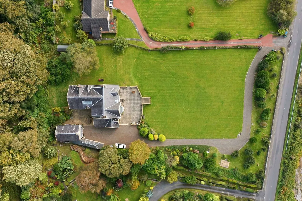 Shore Road, Cove, G84, photo 27