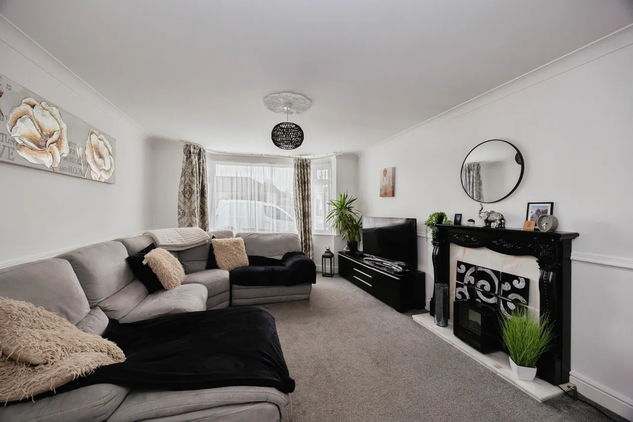 Frances Road, Waterlooville, PO7, photo 2