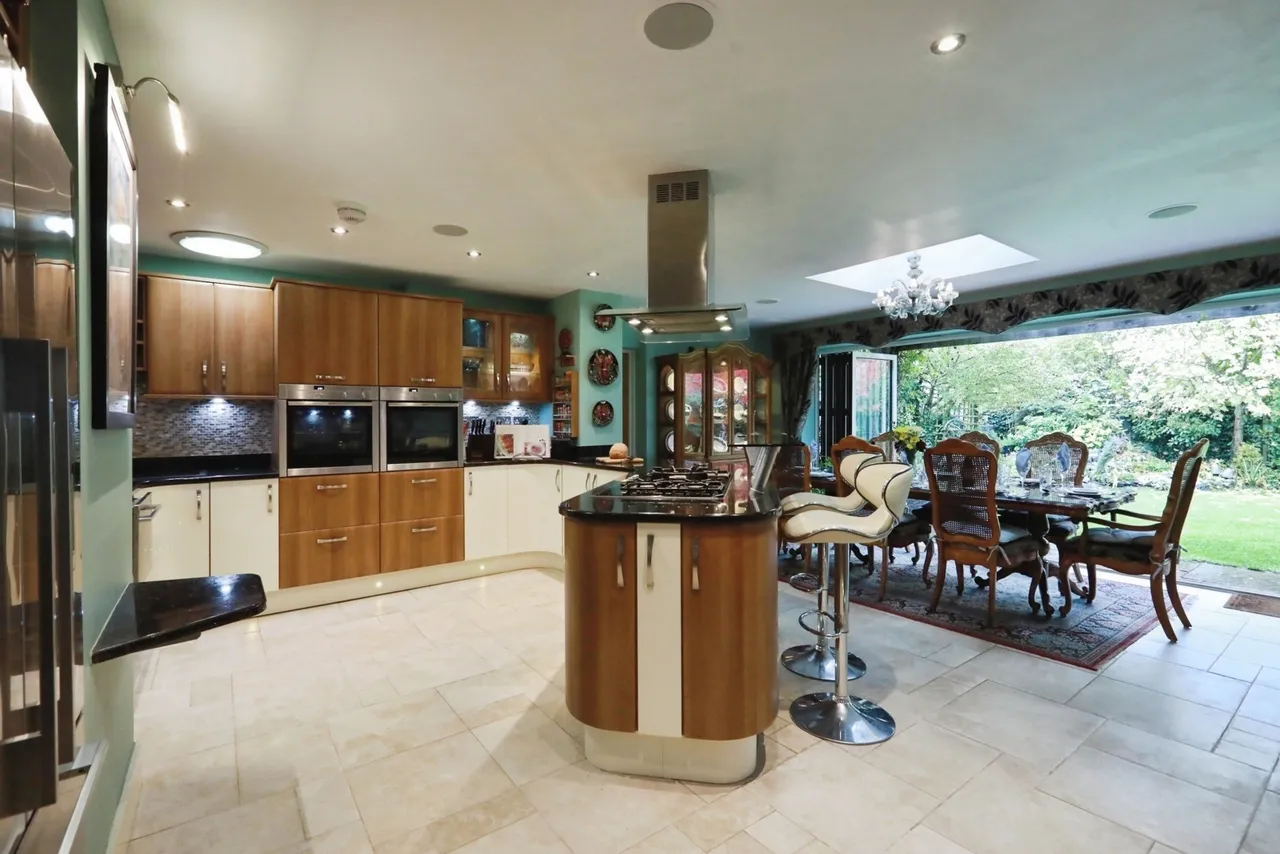 Broadway Road, Childswickham, WR12, photo 2