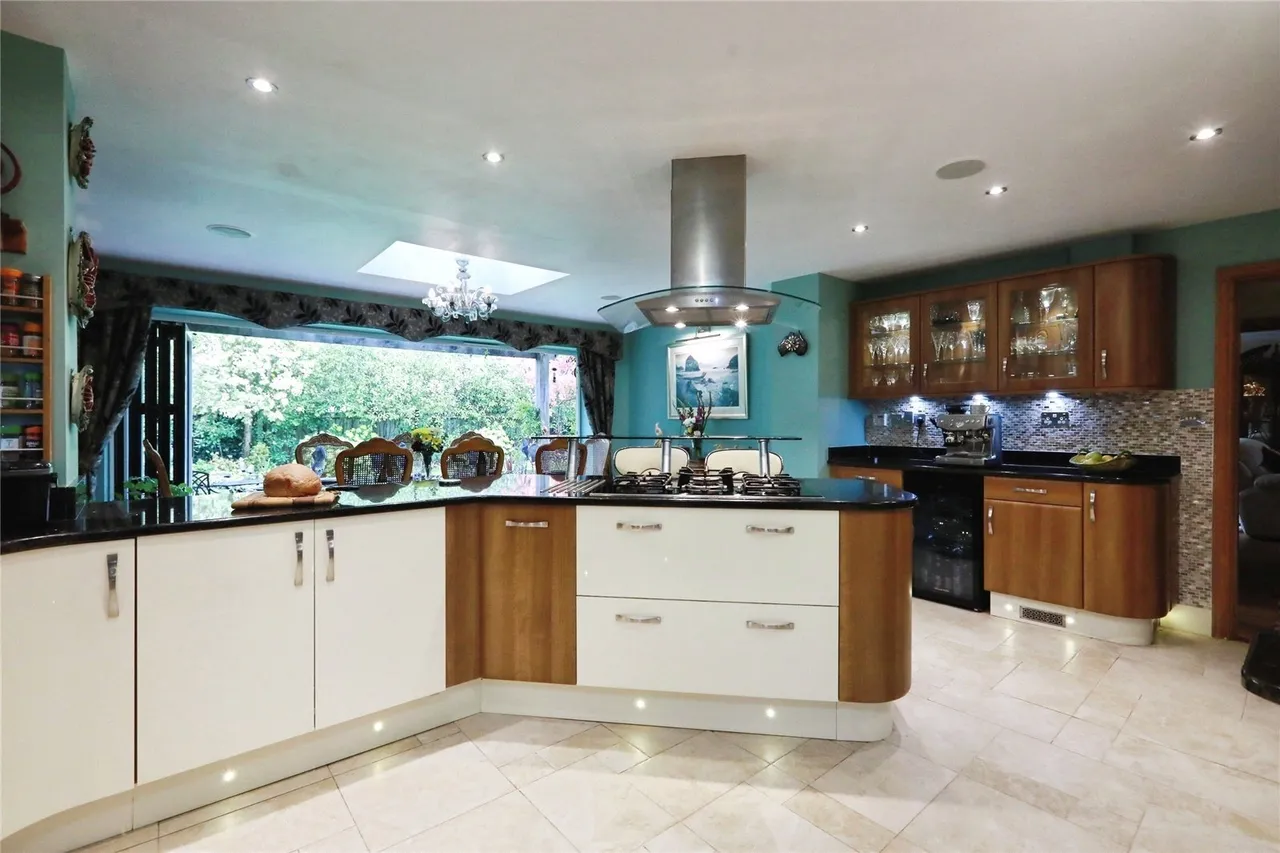 Broadway Road, Childswickham, WR12, photo 19