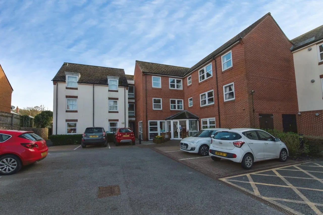 King Street, Honiton, EX14, photo 18