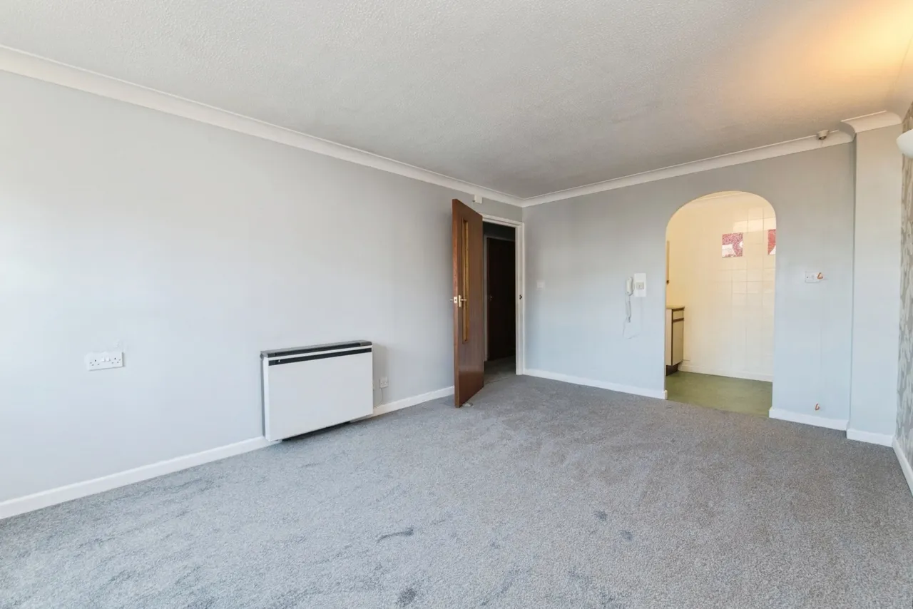 King Street, Honiton, EX14, photo 3