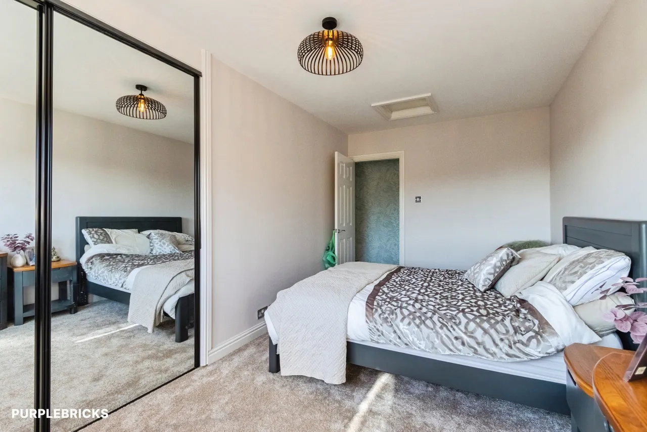 Wallace Gardens, Wakefield, WF3, photo 24