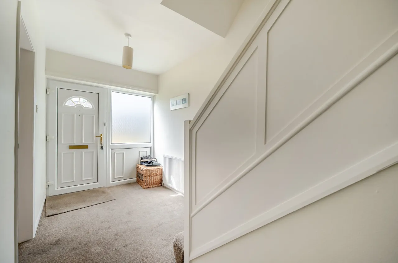Brookhill Close, Alwoodley, LS17, photo 6