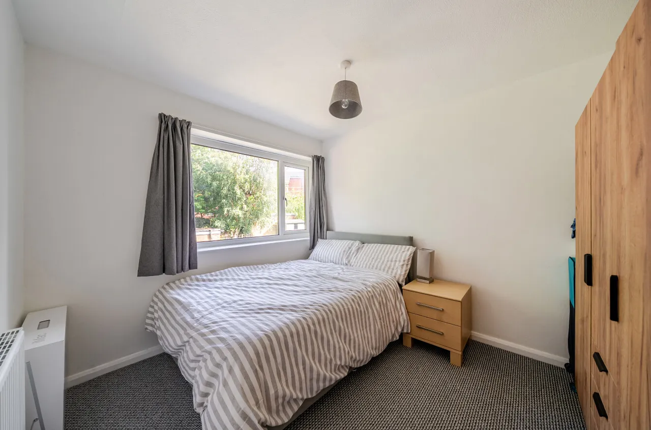 Brookhill Close, Alwoodley, LS17, photo 16