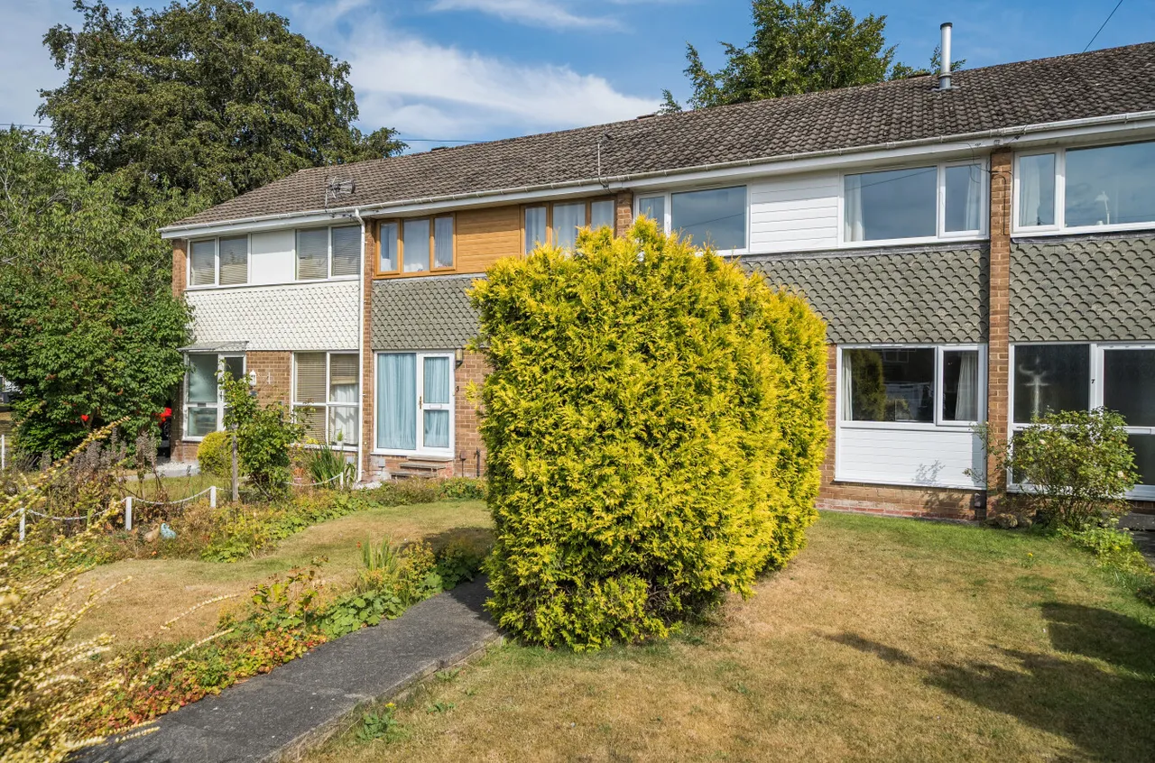 Brookhill Close, Alwoodley, LS17, photo 22
