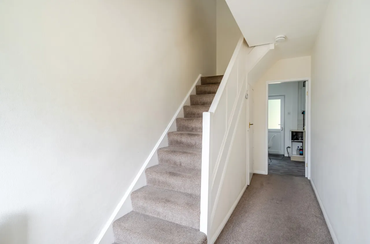 Brookhill Close, Alwoodley, LS17, photo 5