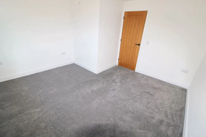 By The Wood Calmore, Southampton SO40 2FQ, photo 14