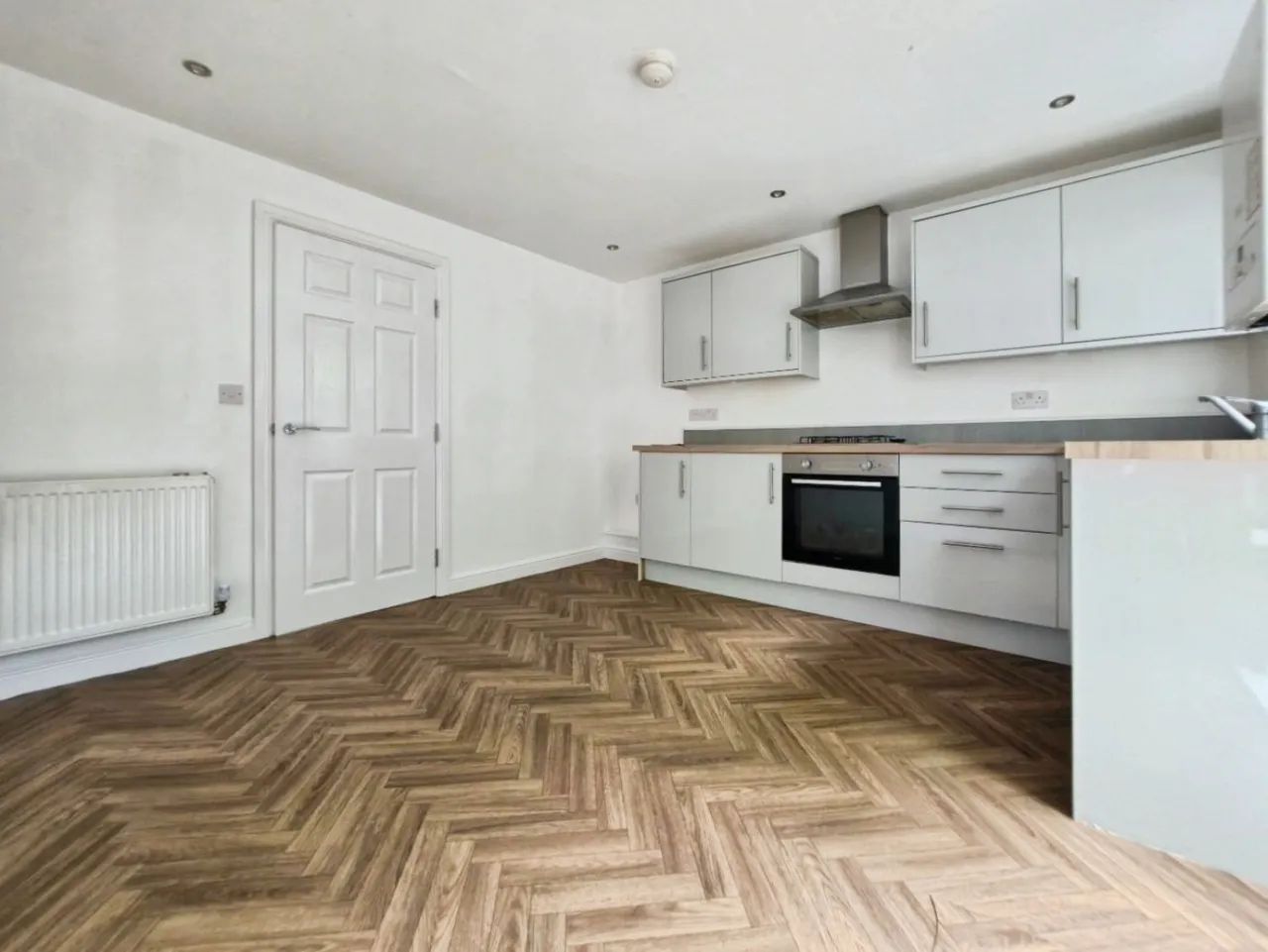 Church Street, Failsworth, M35, photo 4