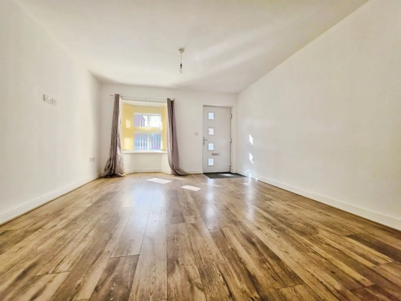Church Street, Failsworth, M35, photo 2