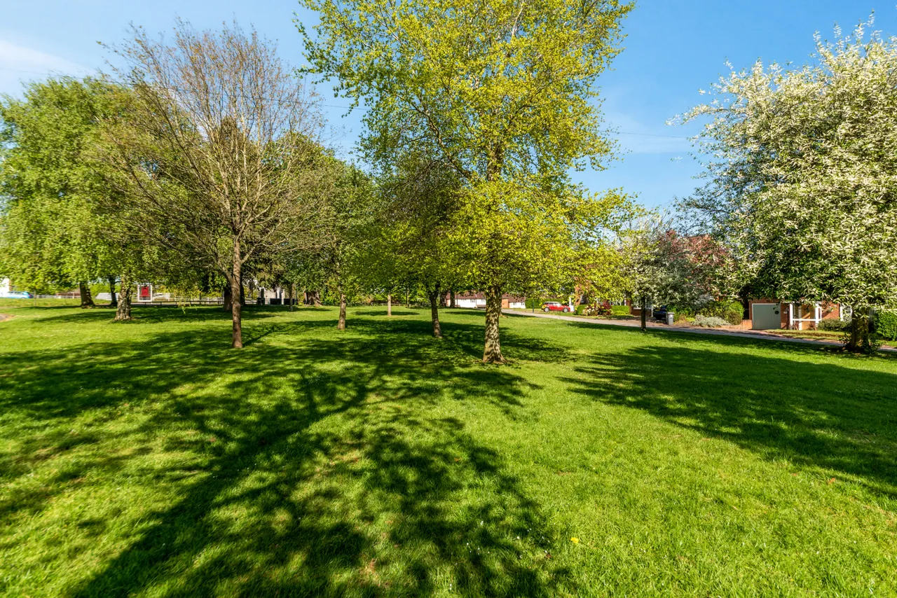 Spiceland Road, Bournville Village Trust, Northfield, Birmingham, B31 1NL, photo 18