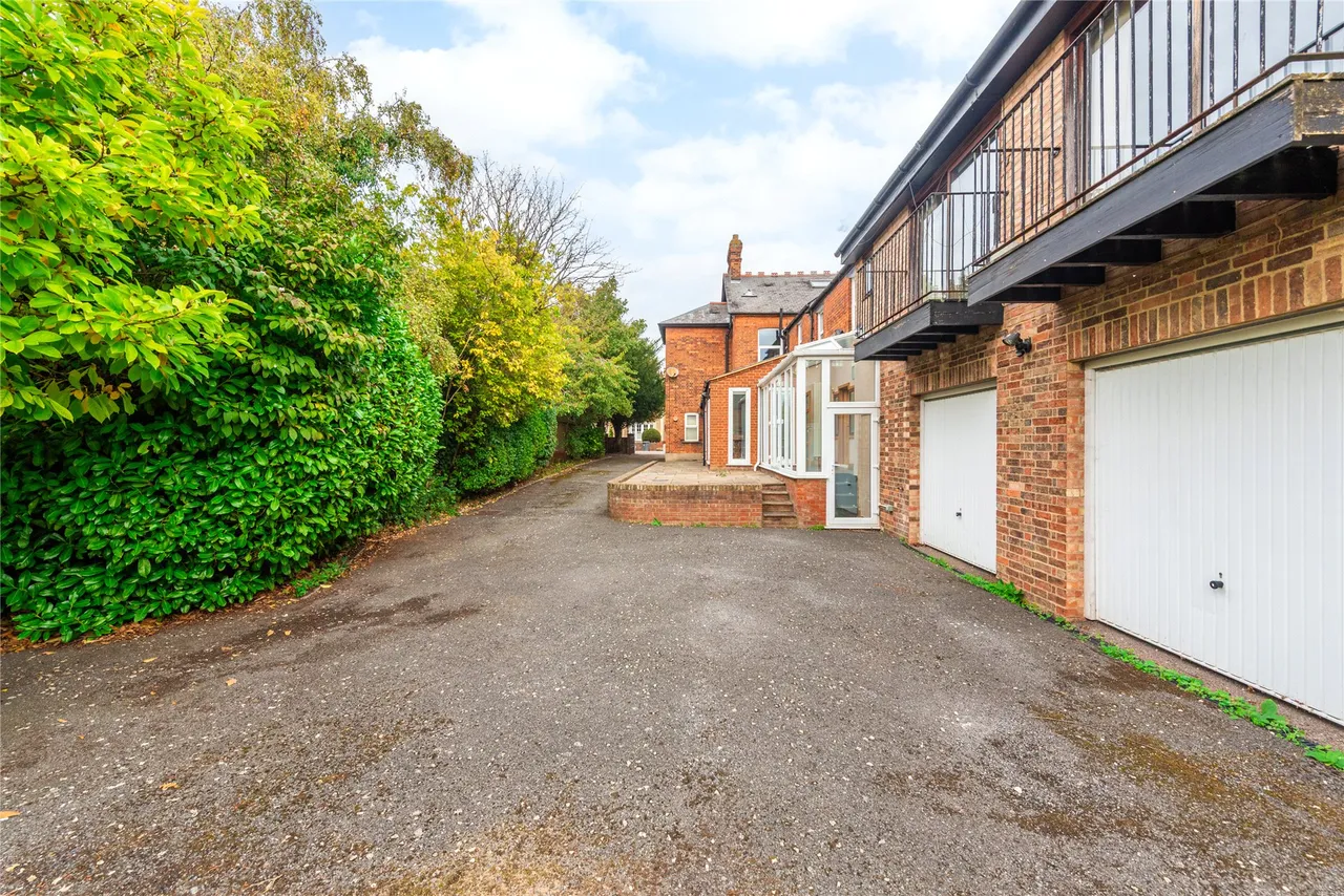 Goldington Road, Bedford, MK40, photo 24